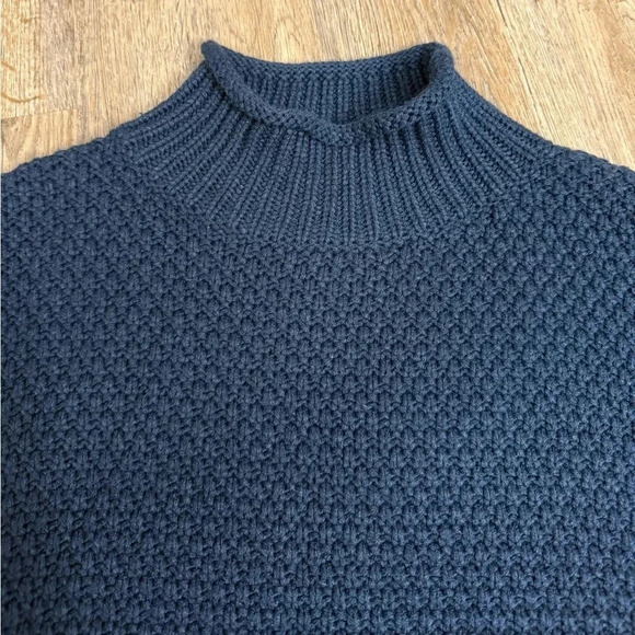 Tecrew • Chunky Mock Neck Knit Pullover Sweater - Picture 4 of 7